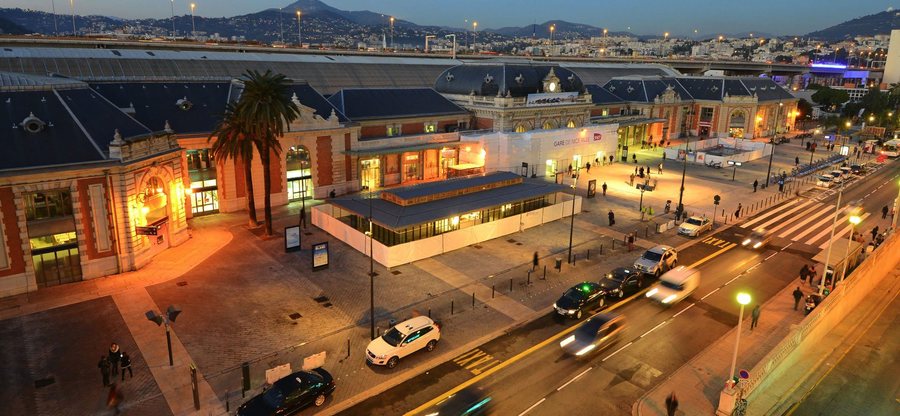 Parvis gare Thiers & tramway Garibaldi · Nice